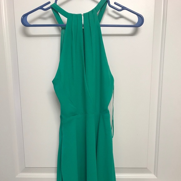 Green dress - Picture 3 of 3